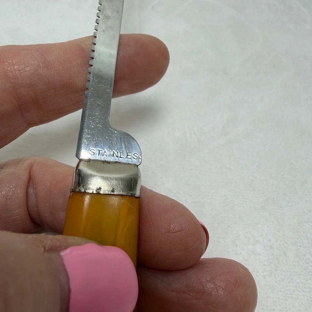 VTG Bakelite Stainless Steel Serrated‎ Utility Knife Curved Blade Slicing Tool